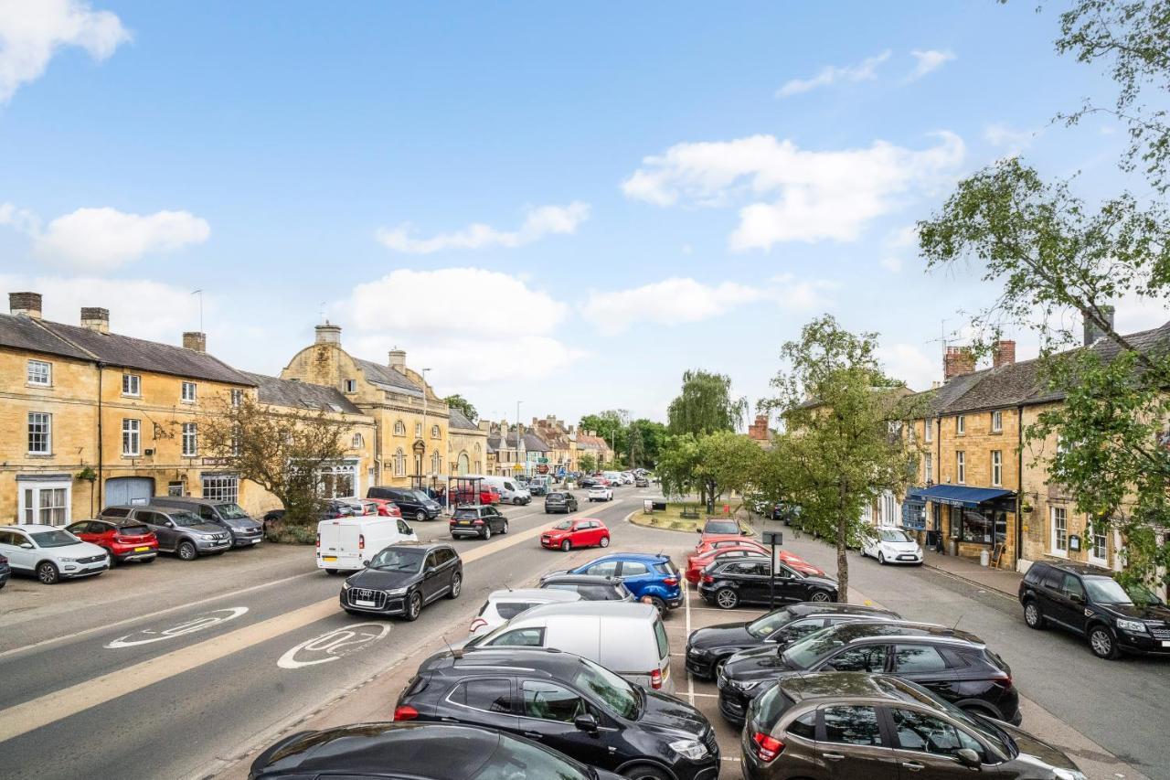 Apartamento Redesdale View, High Street With Private Garden Moreton-in-Marsh Exterior foto